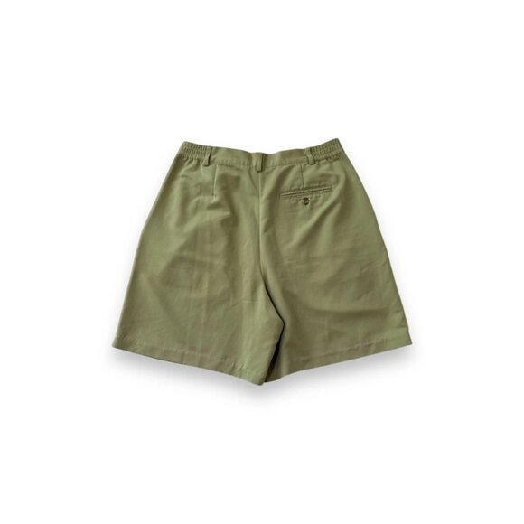 IZOD High-Waisted Khaki Green Shorts - Size 10 - Picture 2 of 5
